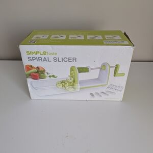SimpleTaste Spiral Slicer